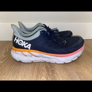 Hoka Clifton 7. Size 8.5 D, women’s.